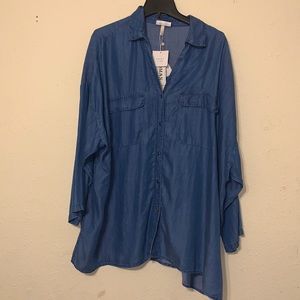 Button down dark blue shirt